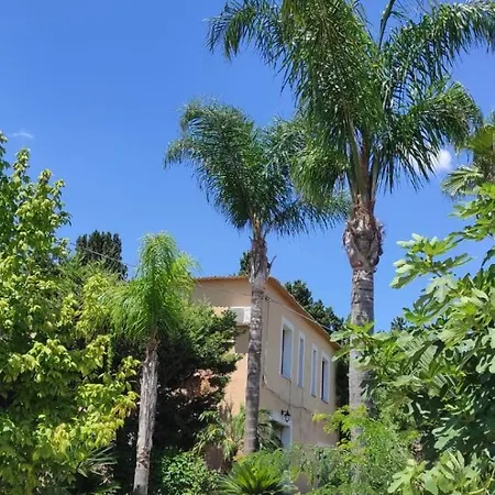 Agriturismo La Calabrisella Farm stay Davoli