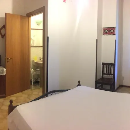 Alloggio per agriturismo La Calabrisella *